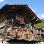 Chalet Piccolo E Accogliente Rascard Cir 0060 Champoluc